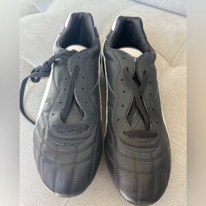 Puma Men’s Soccer Cleats Black Size 11 1/2. New*